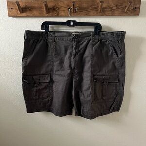 The Foundry Supply Co Cargo Shorts | Waist 48 | Brown | 100% Cotton